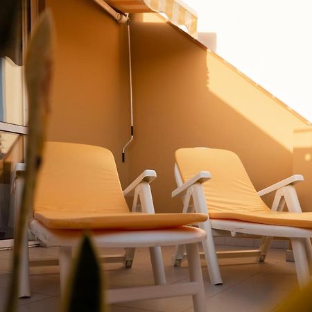 Homeforguest Atico Martina Con Terraza En Los Cristianos Los Cristianos  Eksteriør billede