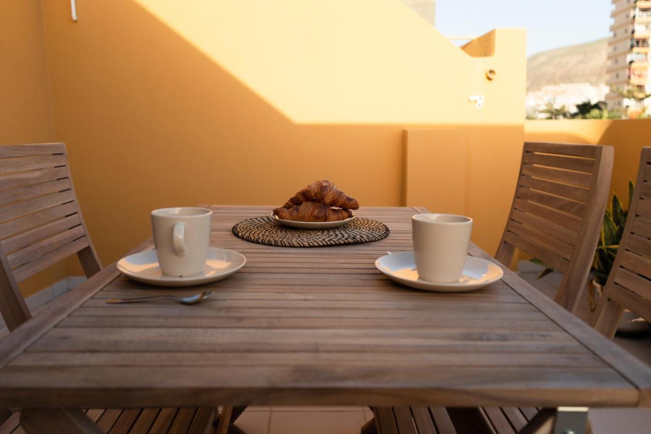 Homeforguest Atico Martina Con Terraza En Los Cristianos Los Cristianos  Eksteriør billede